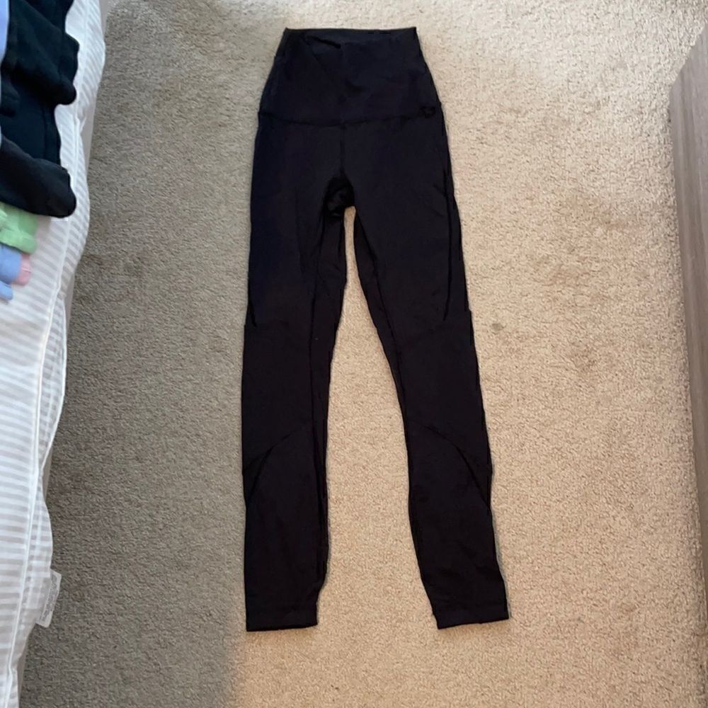 Lululemon limited Black Mesh Legging 2